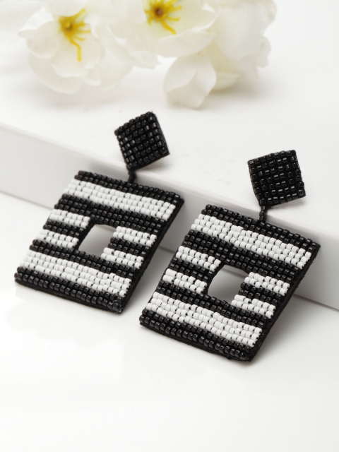 

AVANT-GARDE PARIS Black Square Drop Earrings