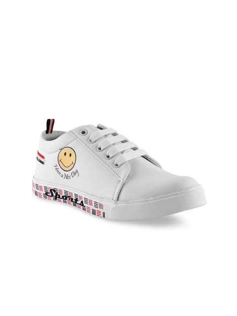 

ZAPATOZ Women White Lightweight Sneakers