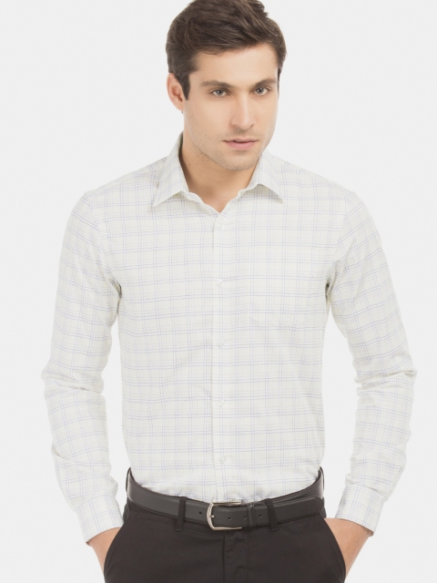 

Arrow Men White Slim Fit Checked Formal Shirt