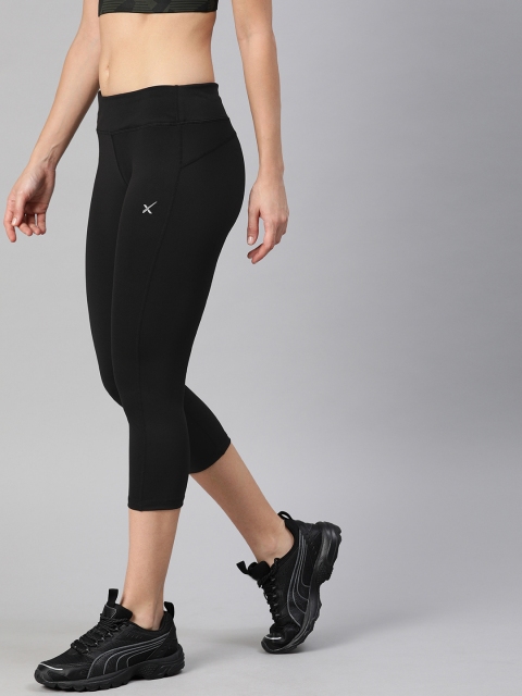 

HRX by Hrithik Roshan Women Black Solid Rapid Dry Active Cropped Tights