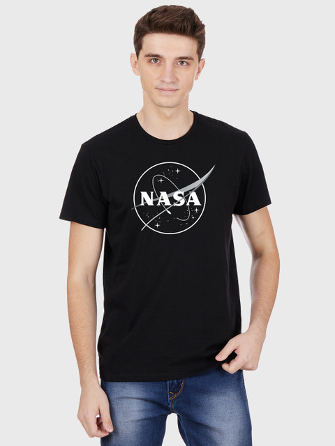 

Free Authority Men Black Nasa Printed Round Neck Glow T-shirt