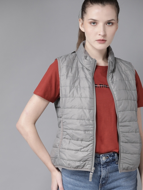 

Roadster Women Grey Solid Lightweight Packable Jacket