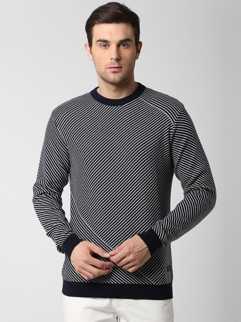 

Peter England Casuals Men Black & White Striped Round Neck T-shirt