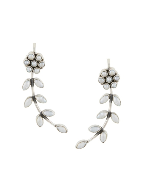 

ahilya Silver-Toned 92.5 Sterling Silver Handcrafted Mother of Pearl Stud Floral Ear Cuff