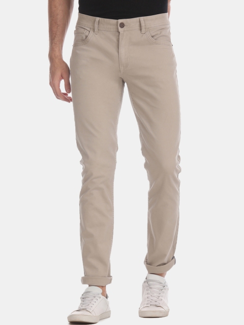 

Flying Machine Men Beige Regular Fit Solid Regular Trousers