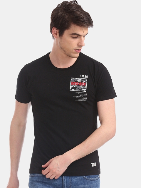 

Flying Machine Men Black Solid Round Neck T-shirt