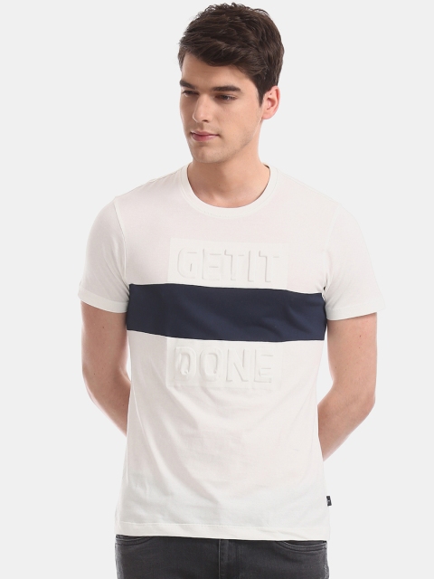 

Flying Machine Men White Colourblocked Round Neck T-shirt