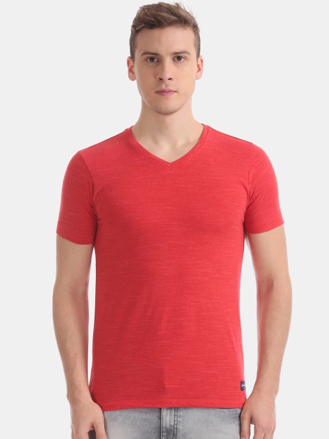 

Flying Machine Men Red Solid V-Neck T-shirt