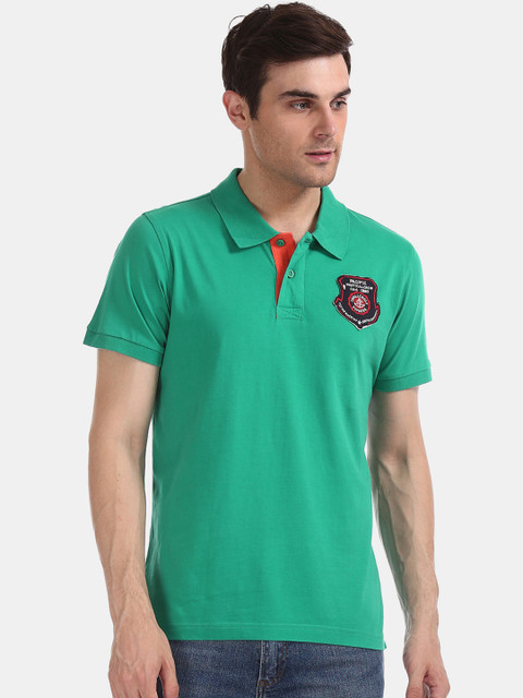 

Flying Machine Men Green Solid Polo Collar T-shirt
