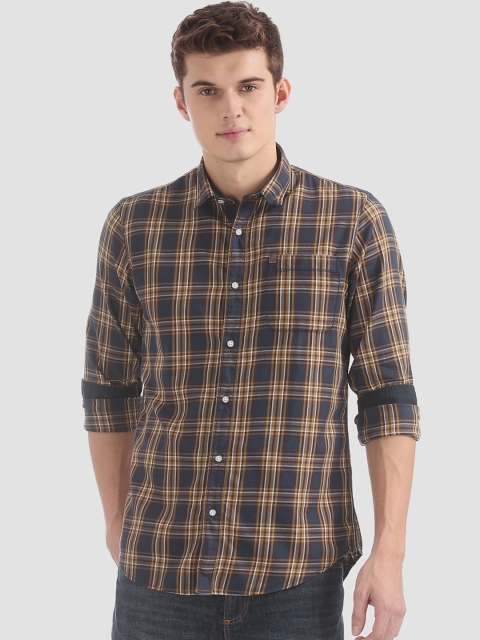 

Arrow Blue Jean Co. Men Blue & Brown Slim Fit Checked Casual Shirt