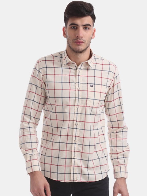 

Arrow Sport Men Beige & Red Slim Fit Checked Casual Shirt