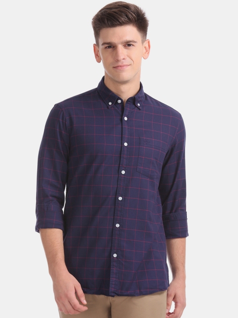 

Arrow Sport Men Navy Blue & Red Slim Fit Checked Casual Shirt