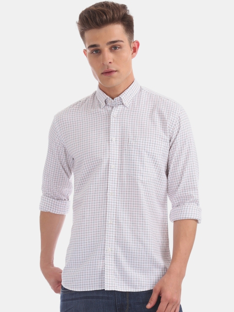 

Arrow Sport Men White & Red Slim Fit Checked Casual Shirt