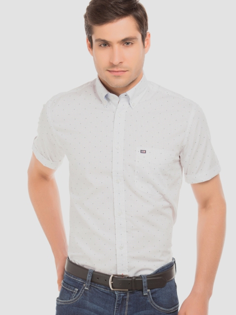 

Arrow Sport Men White & Red Regular Fit Printed Casual Shirt