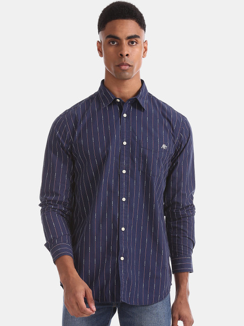 

Aeropostale Men Navy Blue Slim Fit Striped Casual Shirt