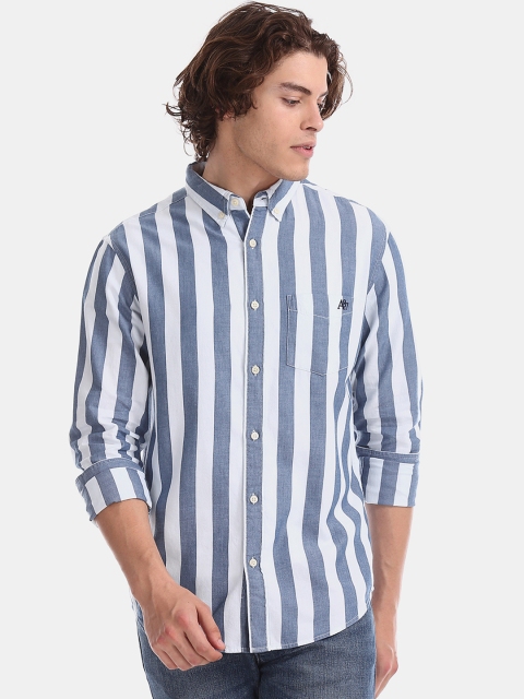 

Aeropostale Men Blue & White Regular Fit Bengal Striped Casual Shirt