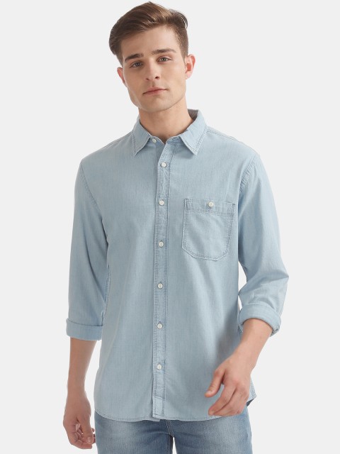 

Aeropostale Men Blue Regular Fit Solid Casual Denim Shirt