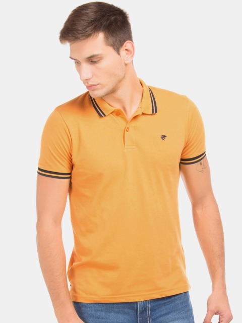 

Ruggers Men Yellow Solid Polo Collar T-shirt