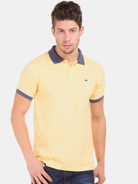 

Ruggers Men Yellow Polka Dot Printed Polo Collar T-shirt