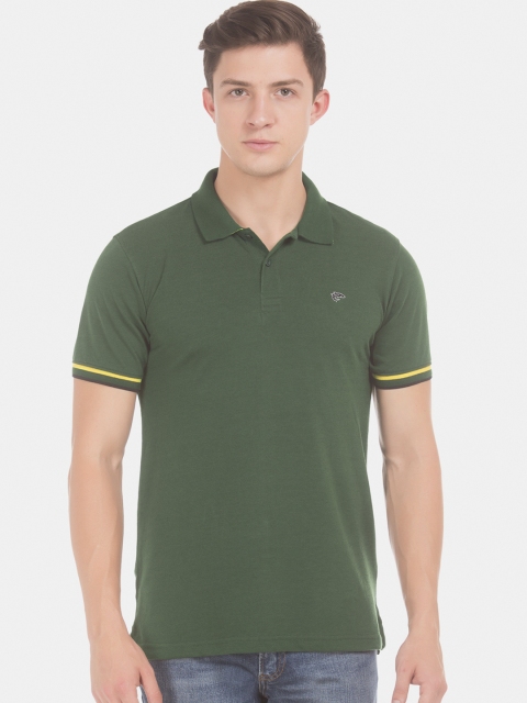 

Ruggers Men Green Solid Polo Collar T-shirt