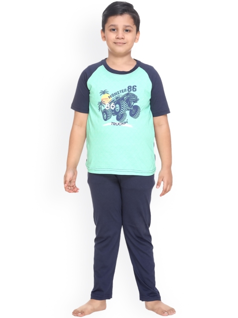 

Kanvin Boys Navy Blue & Green Printed Night suit