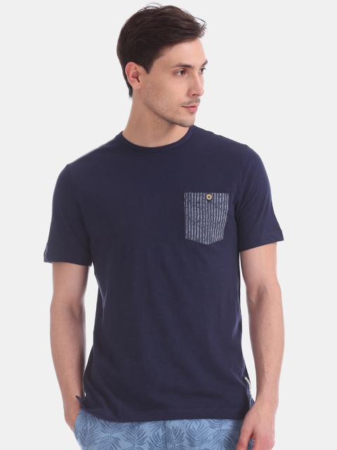 

Cherokee Men Navy Blue Solid Round Neck T-shirt