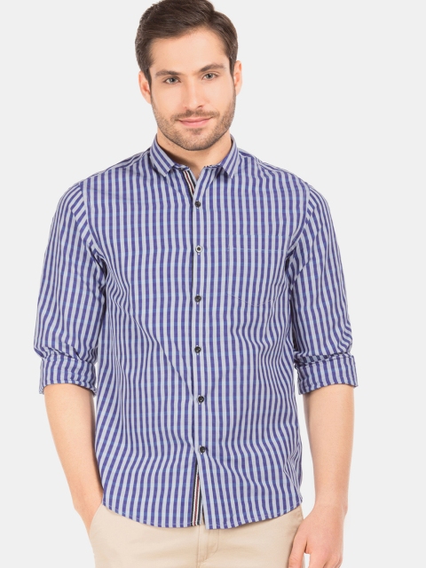

Excalibur Men Blue Slim Fit Checked Casual Shirt