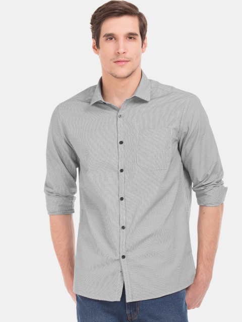 

Excalibur Men Black Regular Fit Checked Casual Shirt