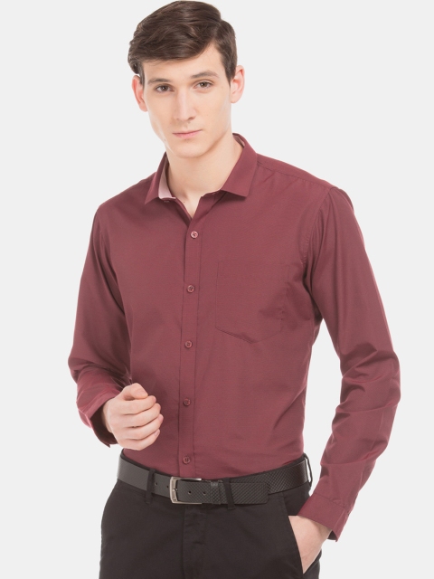 

Excalibur Men Maroon Slim Fit Solid Formal Shirt