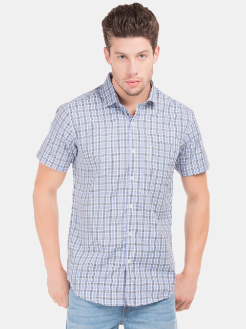 

Excalibur Men Blue Regular Fit Checked Casual Shirt