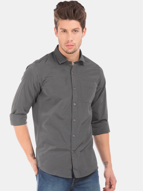 

Excalibur Men Grey Slim Fit Solid Casual Shirt