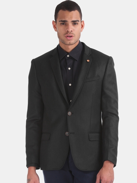 

Arrow Men Charcoal Grey Solid Slim-Fit Single-Breasted Blazer