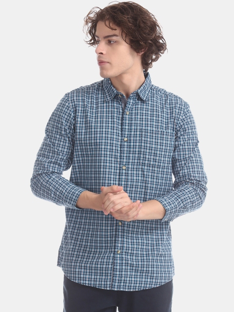 

Ruggers Men Blue Regular Fit Checked Casual Shirt