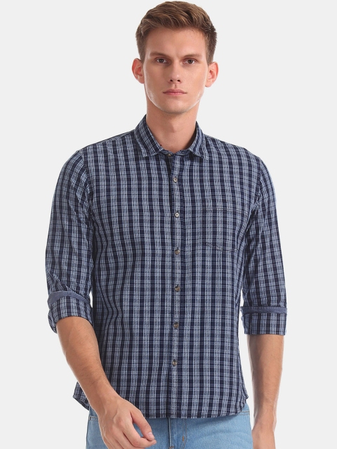 

Ruggers Men Blue Regular Fit Checked Casual Shirt