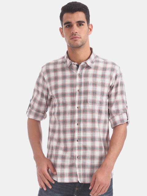 

Ruggers Men White & Red Regular Fit Checked Casual Shirt