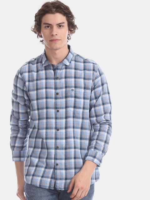 

Ruggers Men Blue & White Regular Fit Checked Casual Shirt