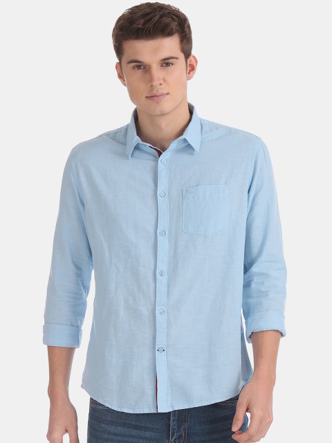 

Ruggers Men Blue Slim Fit Solid Casual Shirt