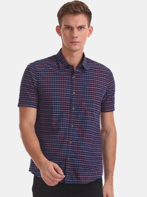 

Ruggers Men Red & Blue Regular Fit Checked Casual Shirt