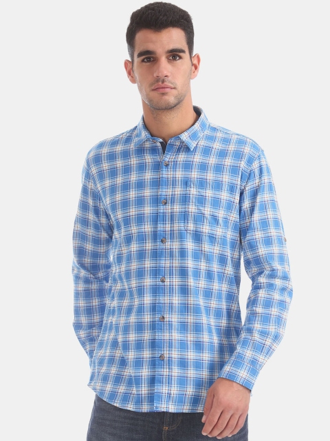 

Ruggers Men Blue & White Regular Fit Checked Casual Shirt