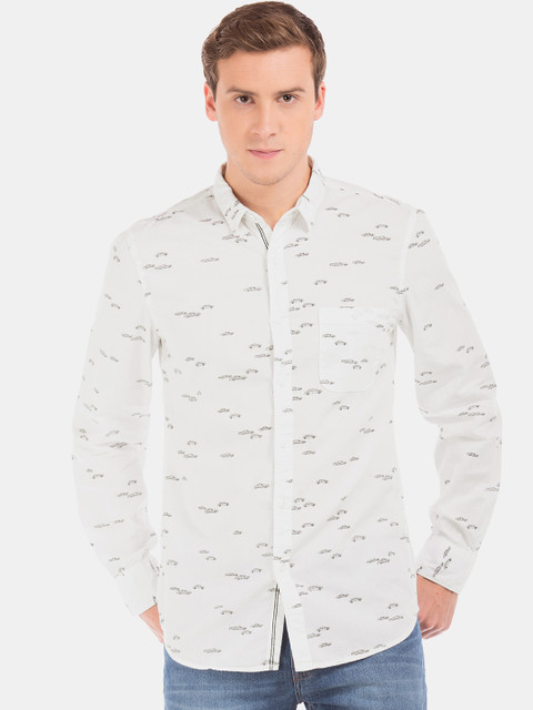

Colt Men White & Black Regular Fit Printed Casual Shirt