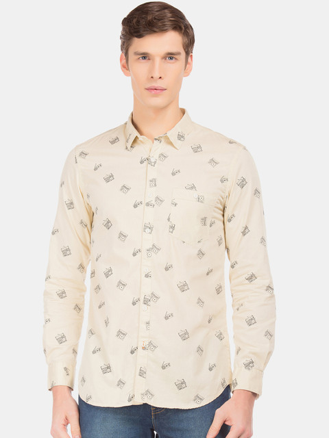 

Colt Men Beige Regular Fit Printed Casual Shirt