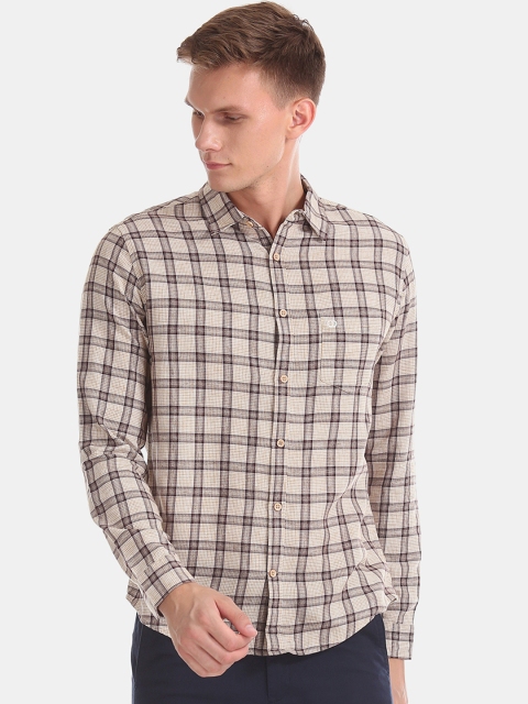 

Ruggers Men Brown & Beige Regular Fit Checked Casual Shirt