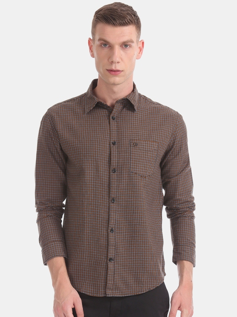 

Ruggers Men Mustard Yellow & Black Regular Fit Checked Casual Shirt