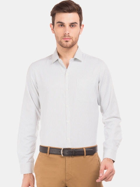 

Excalibur Men White Slim Fit Solid Formal Shirt