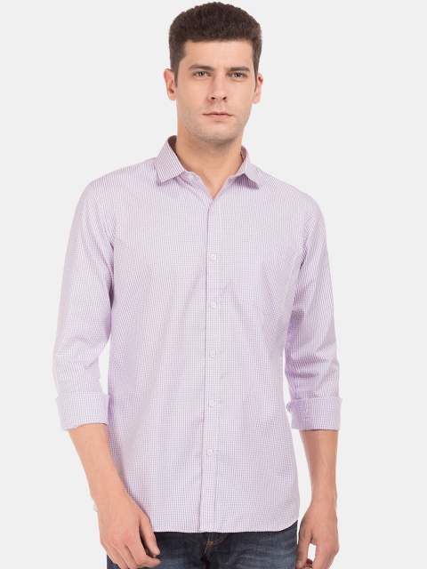 

Excalibur Men Lavender & White Slim Fit Checked Casual Shirt