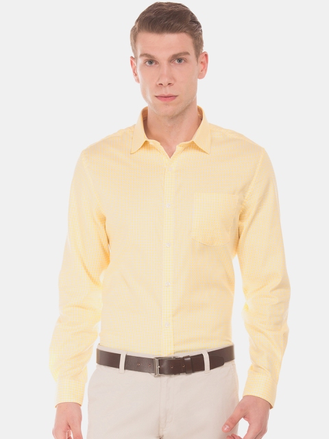 

Excalibur Men Yellow & White Regular Fit Checked Formal Shirt