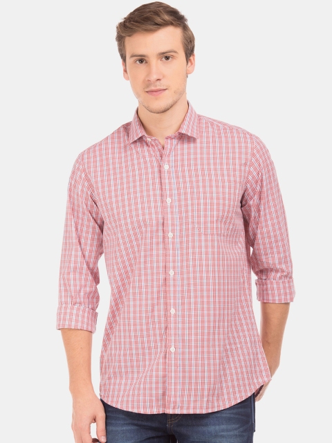 

Excalibur Men White & Red Regular Fit Checked Casual Shirt