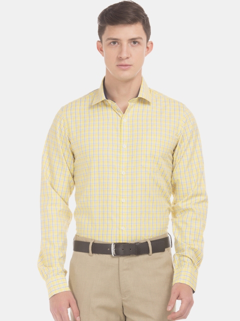 

Excalibur Men Yellow Slim Fit Checked Casual Shirt