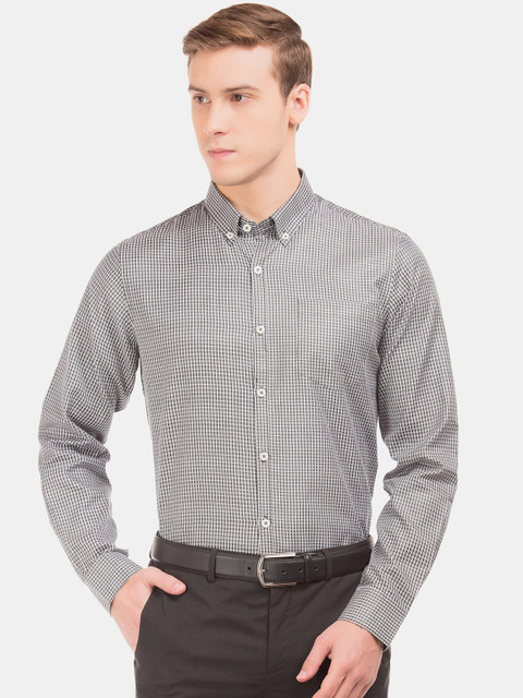 

Excalibur Men Black Slim Fit Checked Formal Shirt