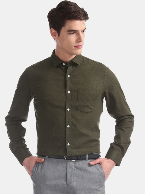 

Excalibur Men Olive Green Regular Fit Solid Formal Shirt
